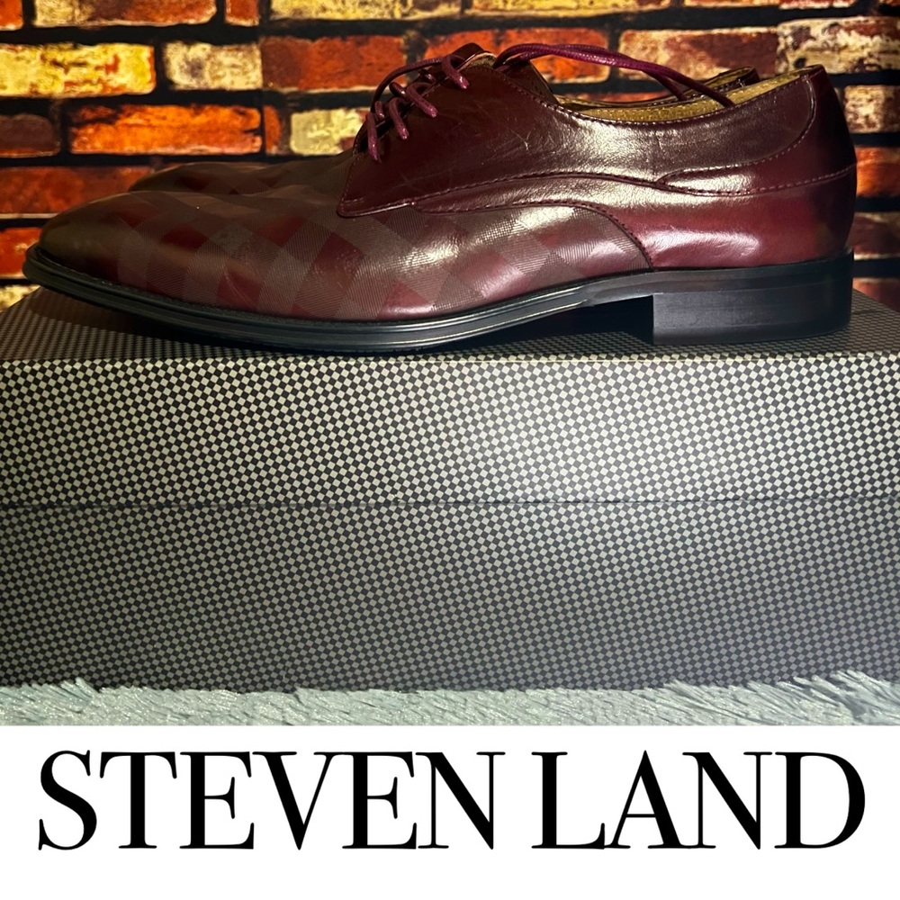 Size 10 Steven Land Burgundy black men dress shoes leather